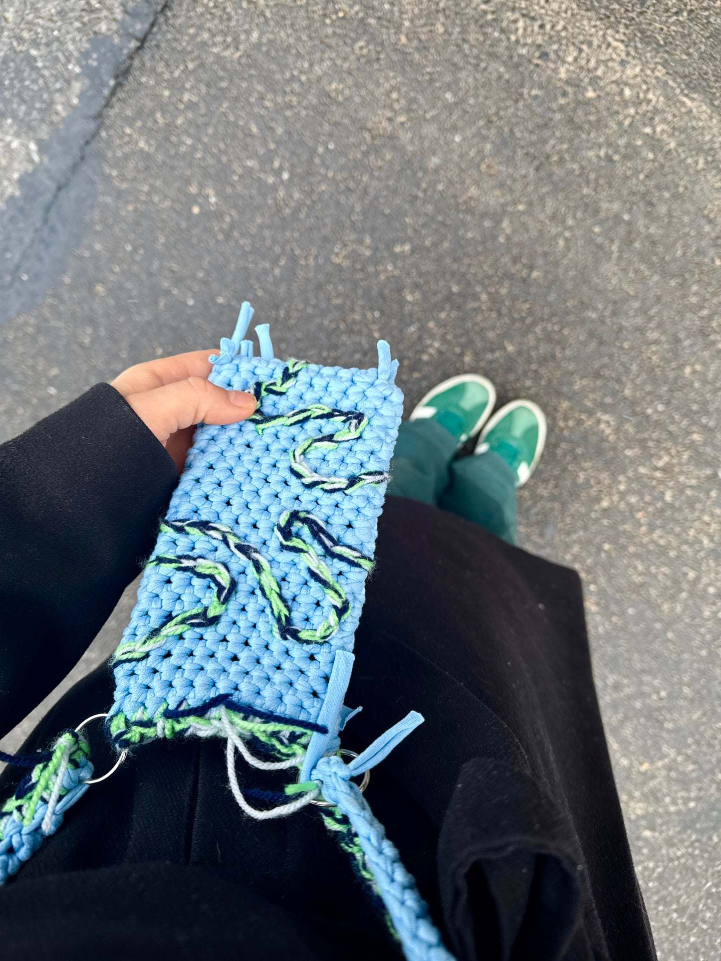 Pochette en crochet Curve